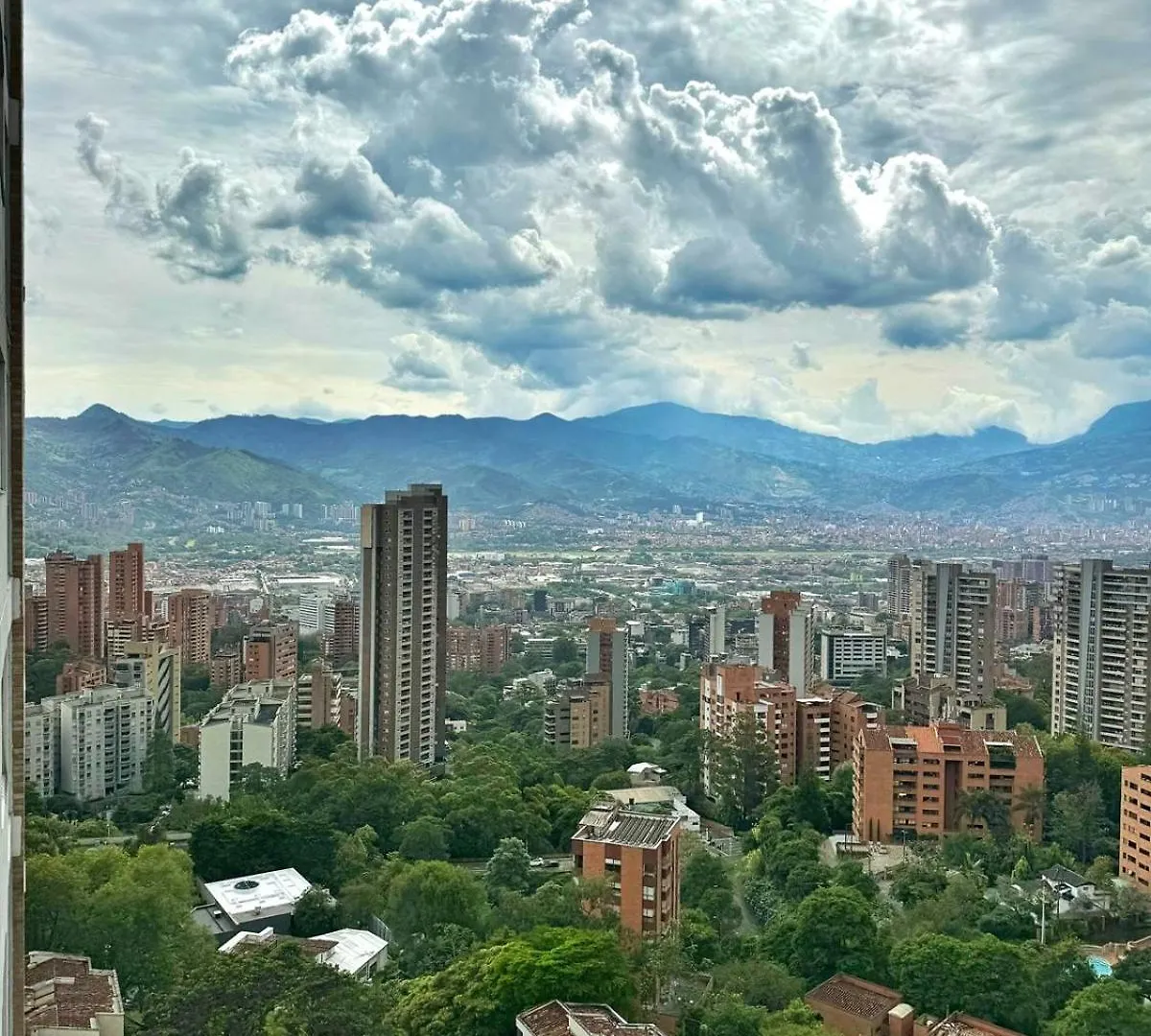 Apartment Lovely Private Apto In Poblado Medellin